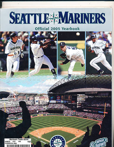2005 Seattle Mariners Yearbook in nm